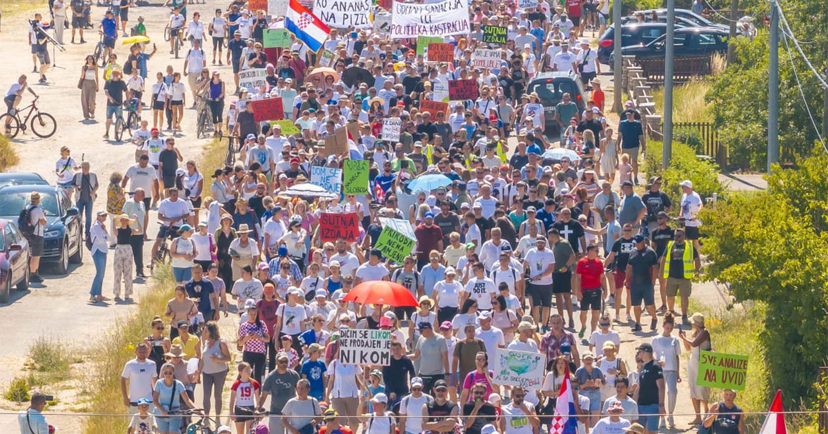 Veliki protest u Hrvatskoj, slučaj povezan i sa BiH