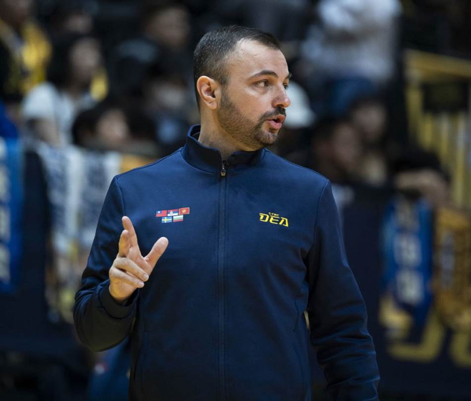 Momir Ratković, srpski košarkaški trener intervju za MONDO