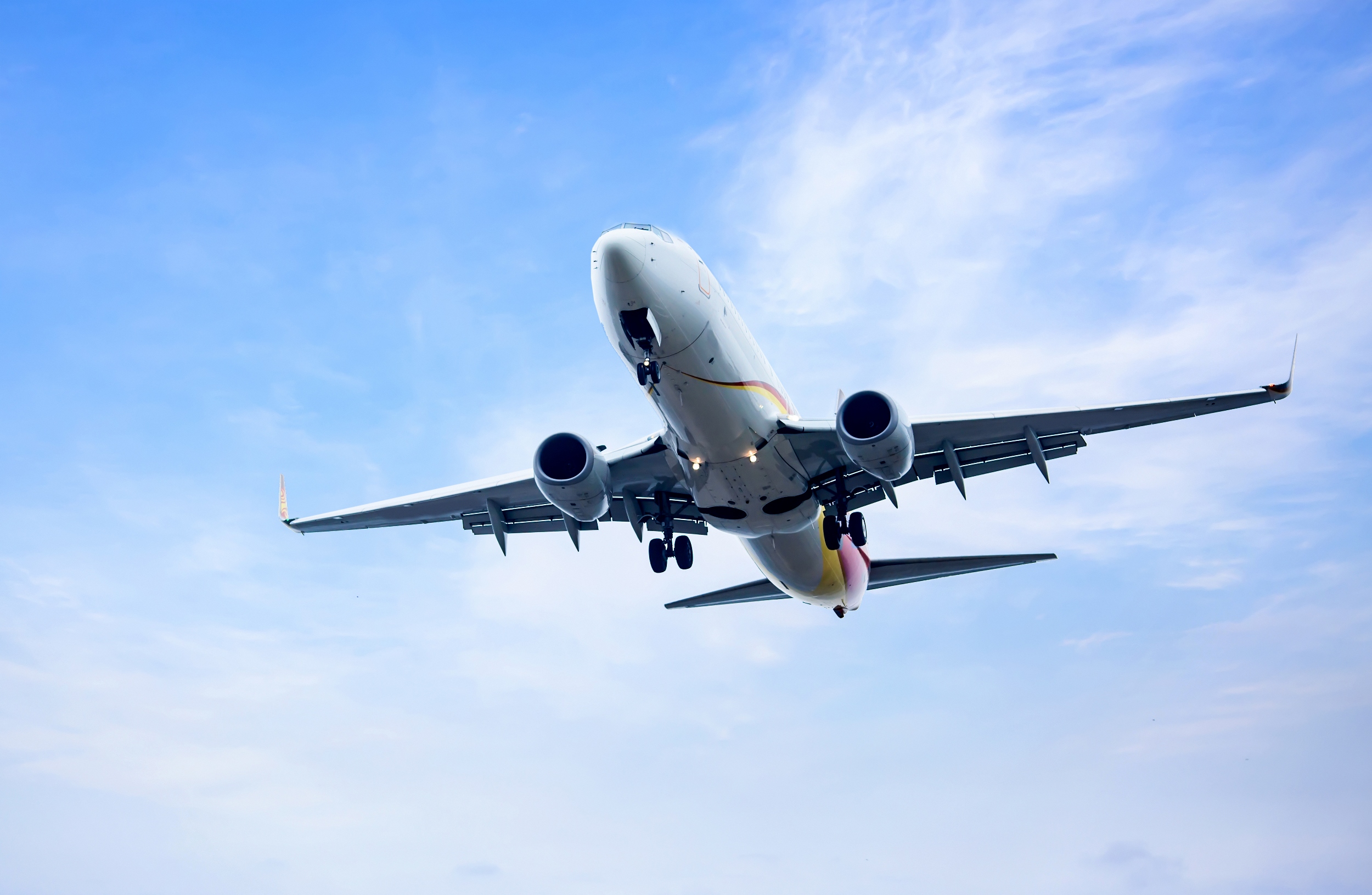 Nezampamćena drama u avionu: Bez vazduha ostalo 165 putnika, nekima tekla krv iz nosa