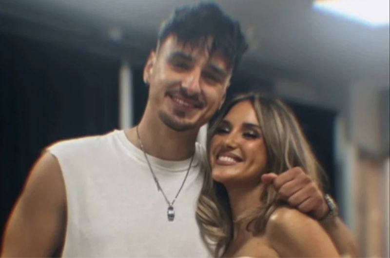 Adi Šoše pozirao s djevojkom Nevenom koja ga je bodrila iz prvog reda