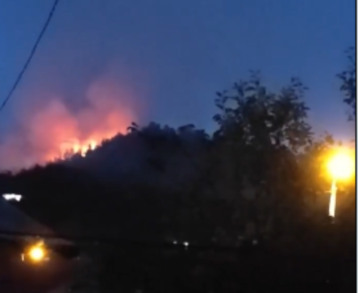VATRA U VRBANJI Kompletna smjena vatrogasaca gasi požar, objekti nisu ugroženi
