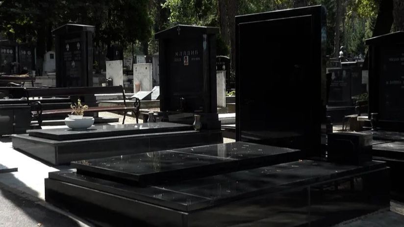 Ovdje će ukopati ratnog zločinca Ratka Mladića, uz grob kćerke koja se ubila njegovim najdražim pištoljem