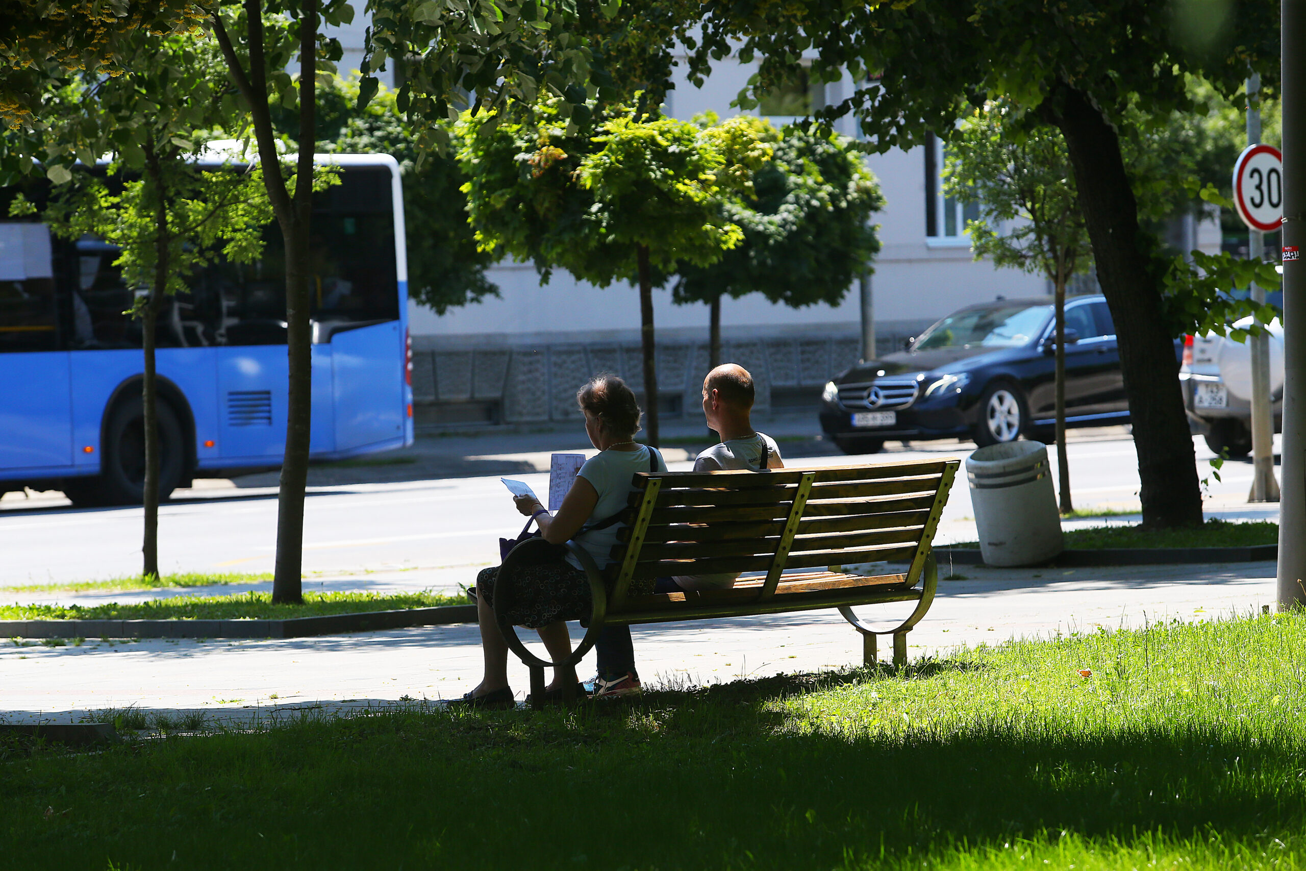 (FOTO) Poigrava li se ljeto? Pogledajte jesmo li ZAVRŠILI SA VRUĆINAMA i zašto meteorolozi pominju 18. juli