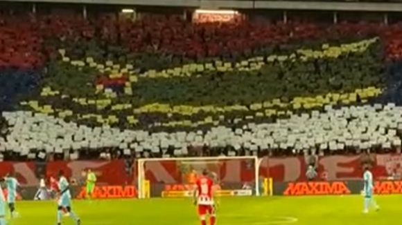 Delije veličale ratnog zločinca Ratka Mladića na utakmici Crvene zvezde i Novog Pazara