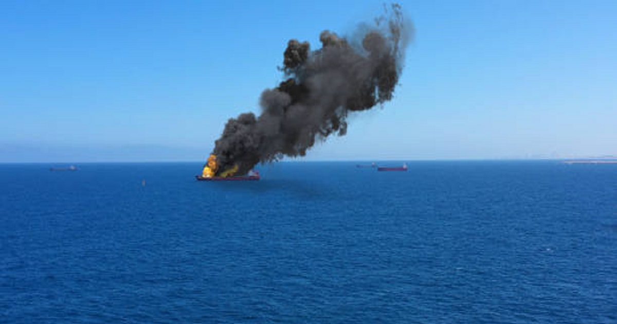 Novi udar na Ormuski moreuz, tanker u plamenu