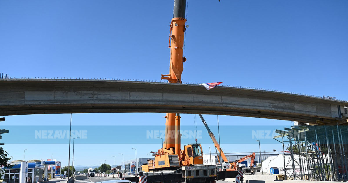 Postavljen novi nadvožnjak na brzoj cesti Banjaluka-Laktaši (VIDEO, FOTO)