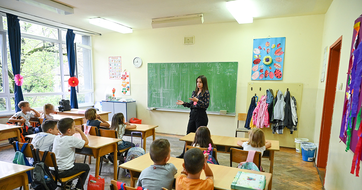 Ministarstvo traži mišljenje Instituta: Moguće skraćivanje časova zbog vrućine
