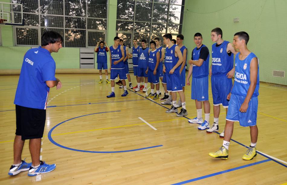 Momir Ratković, srpski košarkaški trener intervju za MONDO