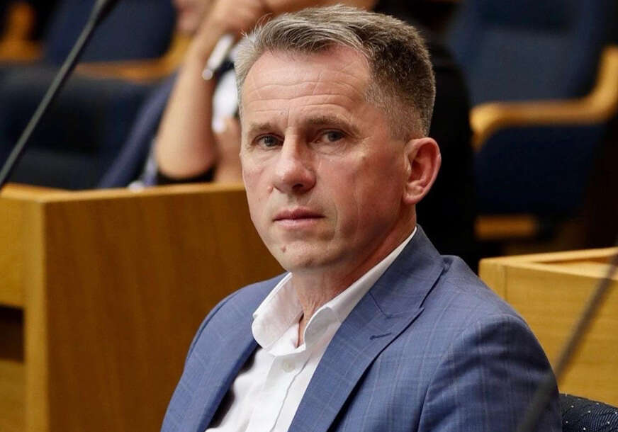 FOTO: USTUPLJENA FOTOGRAFIJA