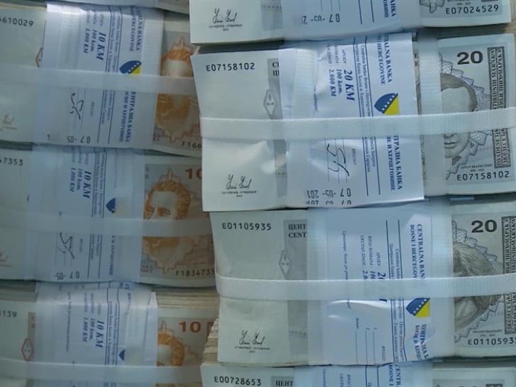 Firme bez ijednog zaposlenog zaradile desetine miliona