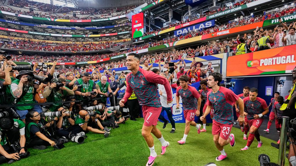 Uživo / Španija - Portugal 0:0: Počeo je derbi osmine finala