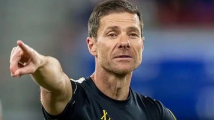 Čelsi ponovo u poznatim problemima: Ćabi Alonso mora otpisati čak 16 igrača