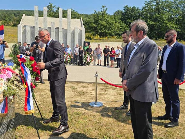 Tri decenije od ratnog zločina na Petrovačkoj cesti: Dan kada su avioni bombardovali kolonu izbjeglica