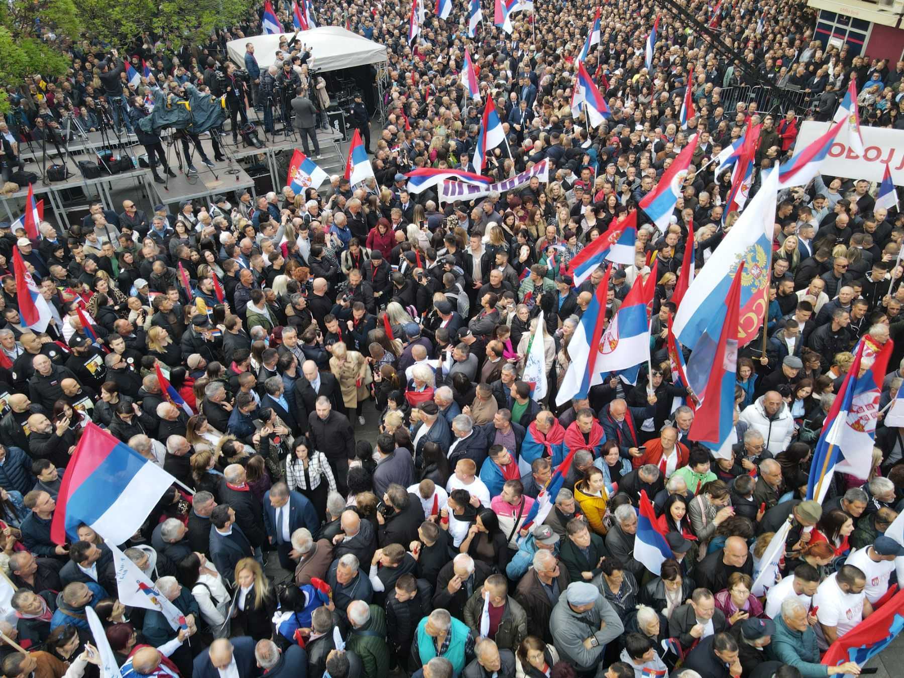 „Poranili, zoru prevarili“: Da li su političari POŽURILI s kampanjom, čak i za DOMAĆE STANDARDE