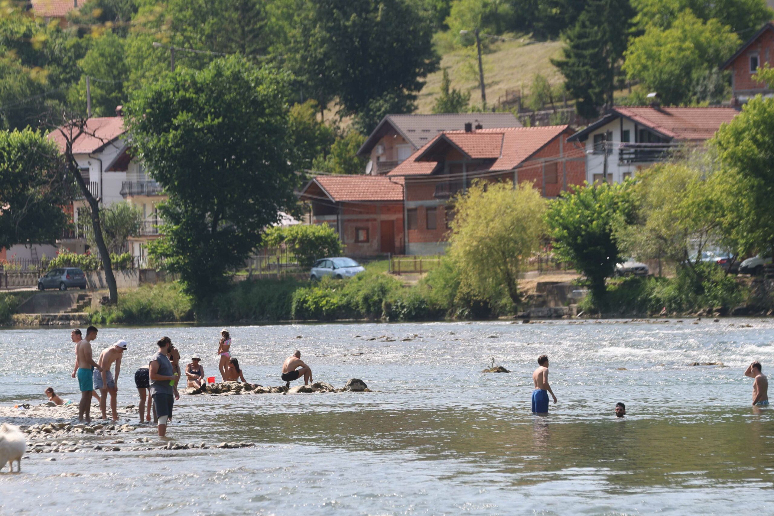 Sunce prži bez predaha: Temperatura u BiH ide DANAS DO 39 STEPENI, evo gdje će danas biti najtoplije