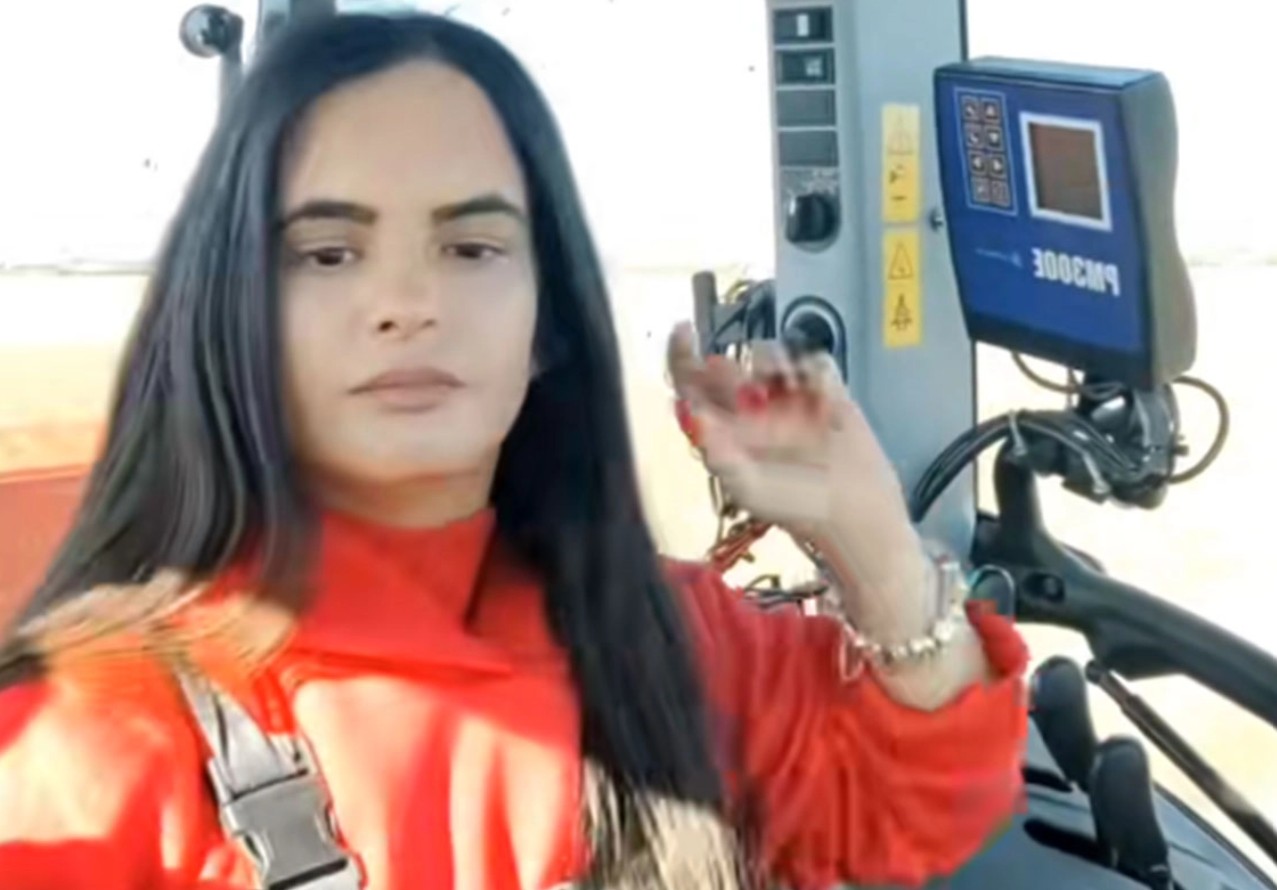 (VIDEO) Sjela za volan traktora i oduševila region: Vera pokazala kako izgleda pravi život poljoprivrednika