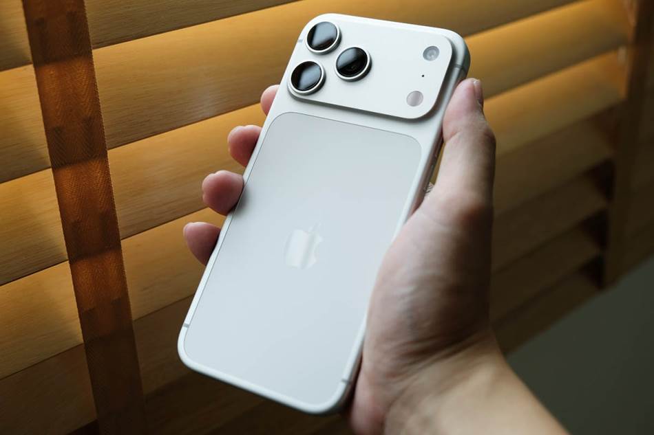 Apple mijenja tradiciju: Standardni iPhone 18 neće stići ove godine