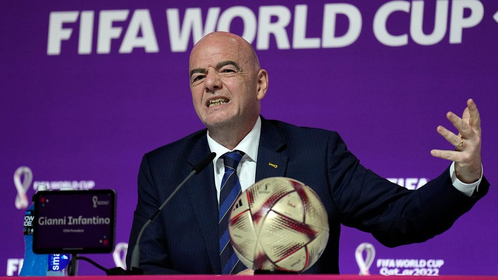 Veliki potres u svjetskom fudbalu: Infantino pred ostavkom, UEFA sprema žestok udarac