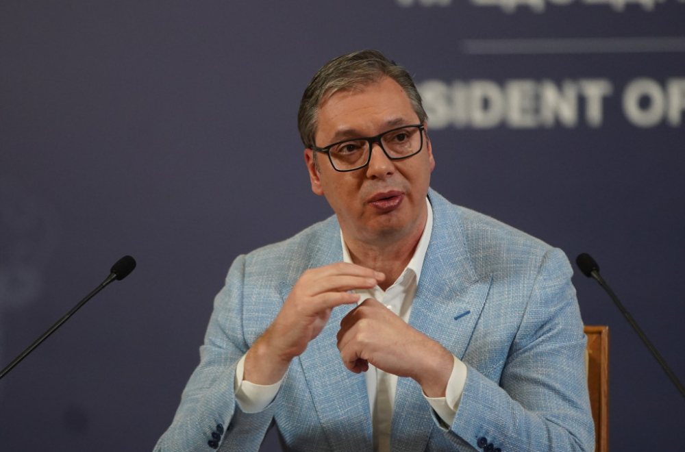Vučić najavio, a sada je ispunjeno: Počeo sa radom portal "Ko si, bre, ti?"