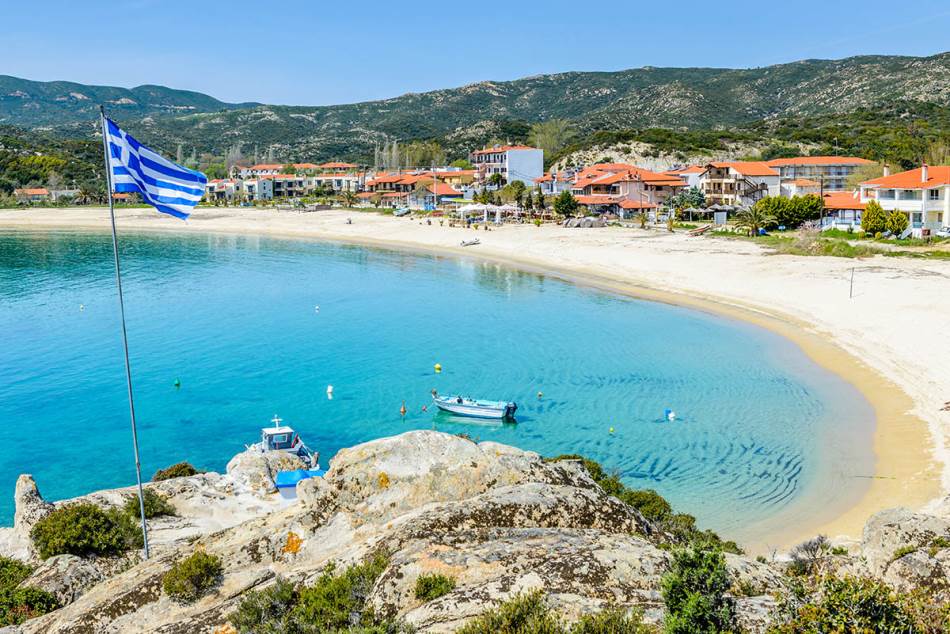 Ove plaže su skriveni dragulji Grčke: Daleko od "poplave" turista čekaju vas prozirno more i potpuni mir