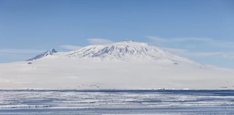 Riječ je o najjužnijem aktivnom vulkanu na svijetu. Foto Printscreen/YouTube/Video/OzGeology