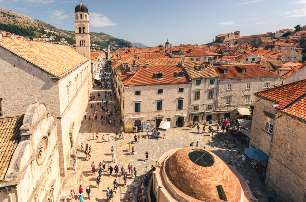Neverovatan snimak iz Dubrovnika "zapalio" mreže": "Ovo samo kod nas ima" VIDEO