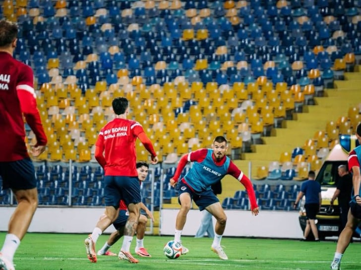 Marinović napravio promjene u timu za revanš (UŽIVO)