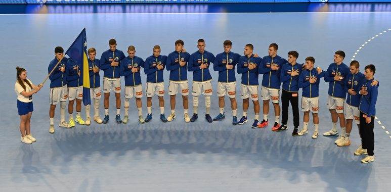 BiH krenula pobjedom na Evropskom prvenstvu: "Zmajići" imali plus 7 protiv Rumunije, ali bez drame nije moglo!