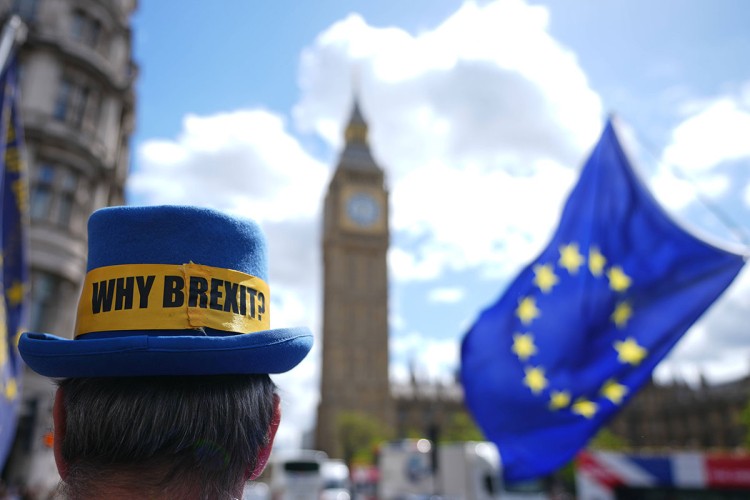 Politička nestabilnost u Britaniji i zbog Brexita. Foto Tanjug/AP