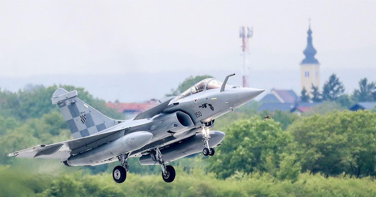 Jedni imaju Rafale, drugi više tenkova: Veliko poređenje vojne moći Hrvatske i Srbije