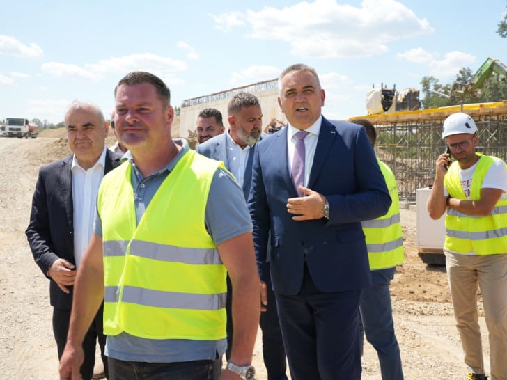 Minić: Nema više stajanja, ubrzavamo izgradnju auto-puta