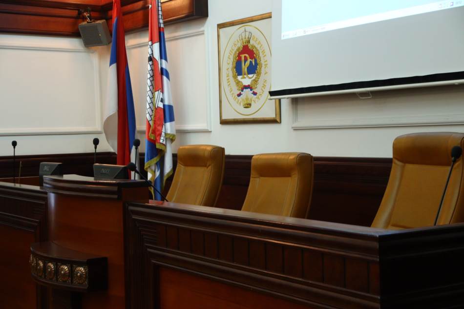 Ninković zakazao vanrednu sjednicu: Skupština Banjaluke raspravljaće o kreditu od 18 miliona KM i naplati parkinga