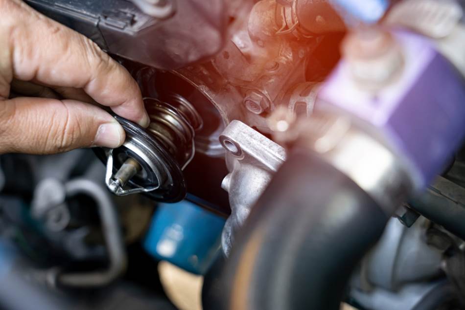 Zašto se motor pregrijava? Razotkrivamo najčešće krivce za kvarove tokom vrelih dana