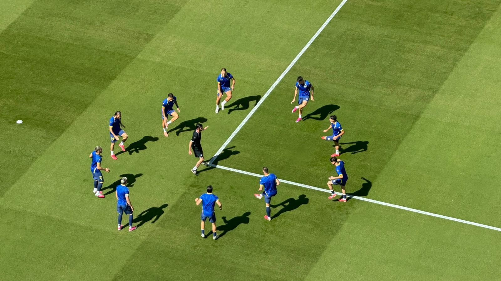 Zmajevi na zagrijavanju: Navijači BiH ulaze na stadion u Santa Klari