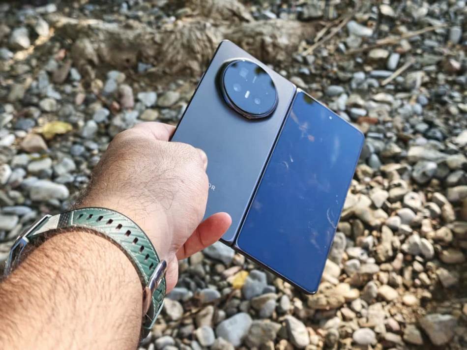 HONOR Magic V6 recenzija, utisci, cijena i specifikacije
