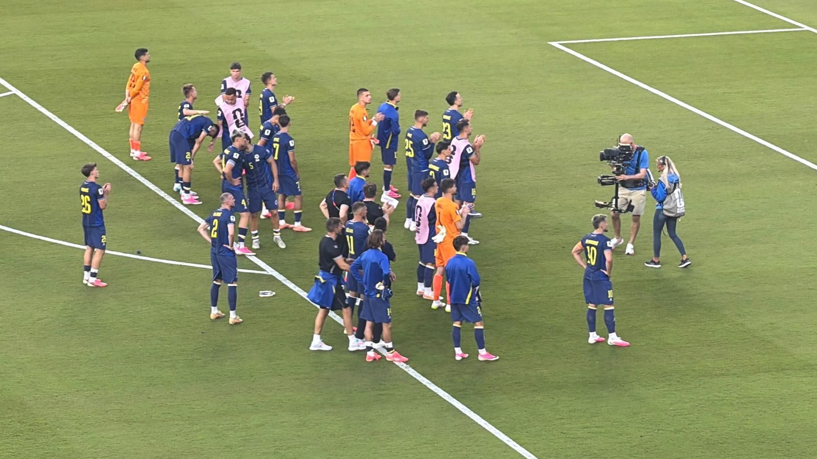 Video / Zmajevi ispraćeni kako i dolikuje: Pogledajte scene nakon posljednjeg sudijskog zvižduka