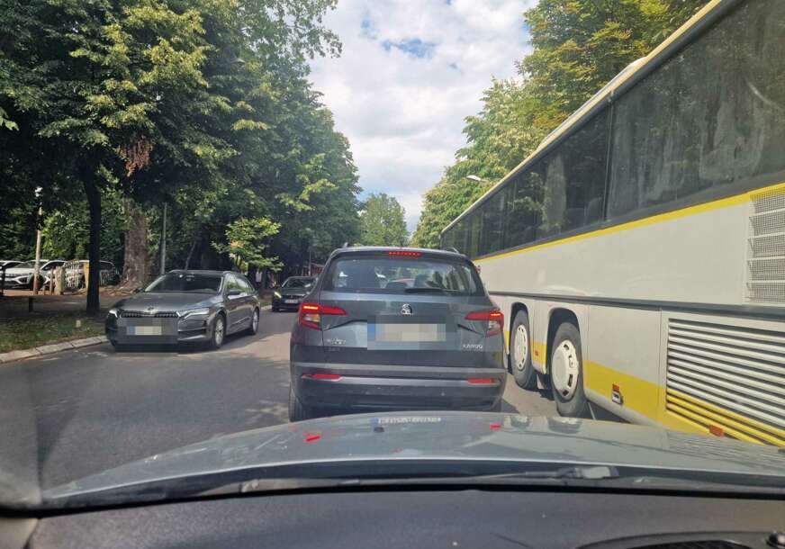 FOTO: USTUPLJENA FOTGRAFIJA